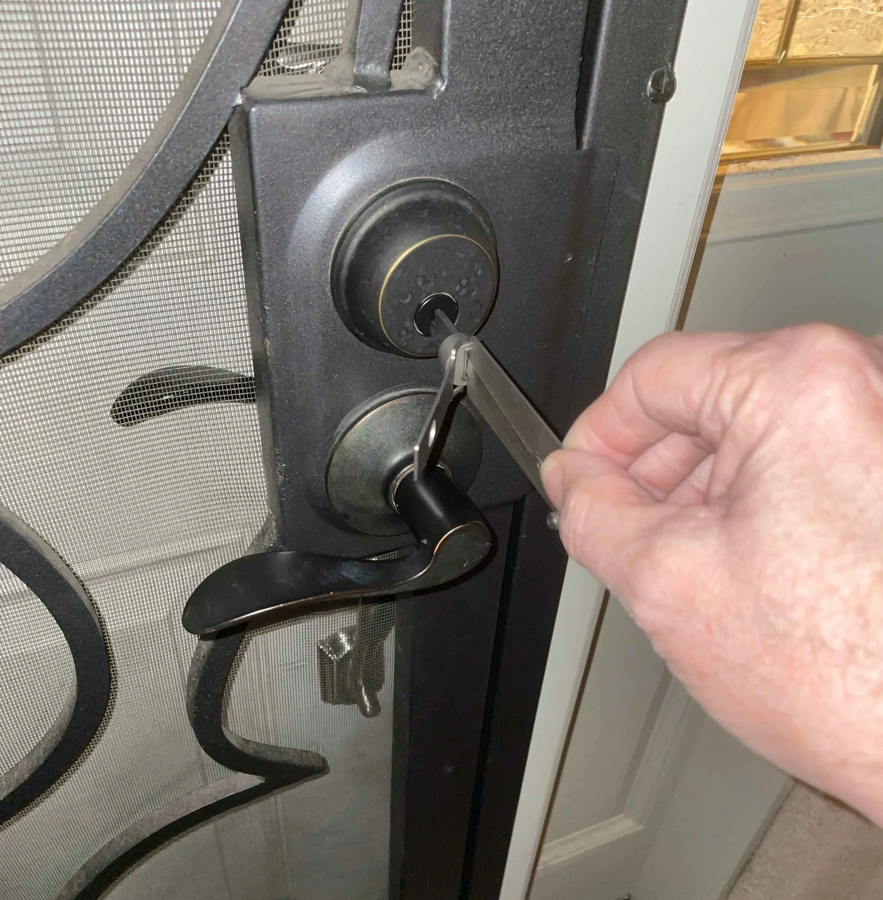 Security gate lockouts